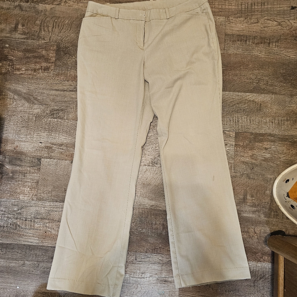 Women's Khakis